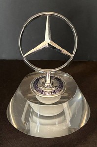 O - Mercedes-Benz Three-Pointed Star Paperweight