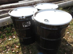 Metal Barrels wScrew Tightening Lids
