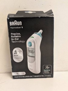 NEW BRAUN THERMOSCAN 5 EAR THERMOMETER