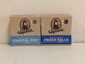 (2) NEW DR. SQUATCH ASSORTED MENS SOAP