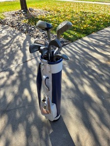 Jr. Golf Clubs in bag.  Golf clubs and bag purchased from Austad. Pre-owned.