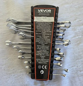 Pre-owned. Vevor Metric 12 pack wrench set in original holder.&nbsp&nbsp