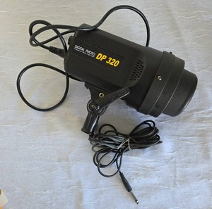 Digital Photo DP320 Professional Studio Light.  Pre-owned