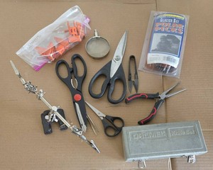 Misc. Box of items. (Polar Pick, Dremel Knife Set, Scissors, Magnifying glass and etc.) Look at pics for more.