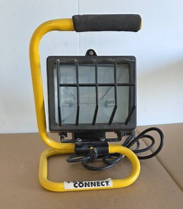 Pro Connect Portable Light - Working