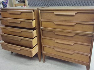 TWIN 5 DRAWER DRESSERS