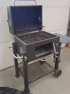 CHARCOAL EXPERT GRILL WITH COVER