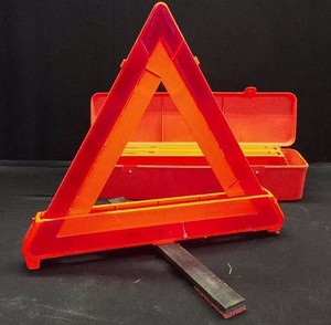 GROTE SAFETY FLARES