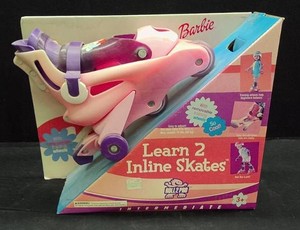 VINTAGE BARBIE ROLLERBLADES