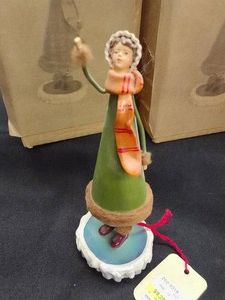 3 COLLECTABLE FOLK ART FIGURINES