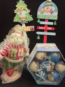 BRAND NEW BOX OF SNOWMEN CHRISTMAS TREE BALLS AND MORE