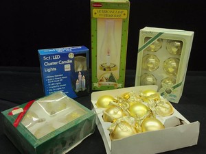 NEW VINTAGE CHRISTMAS DECORATIONS