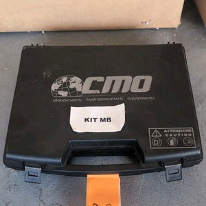 Pressure test couplers