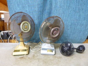 3 Fans