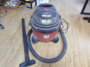 Shop-Vac 16 Gallon WetDry Utility Vac