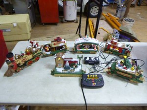 New Bright The Holiday Express G-Scale Electric Christmas Train Set