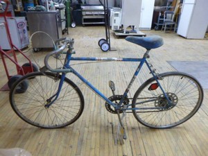 Vintage Huffy Olympia 26 Bicycle