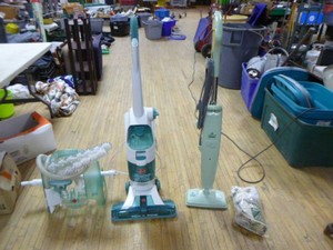 2 Floor Cleaners