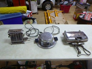 3 Vintage Kitchen Appliances