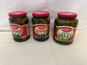 Gedney Pickles Zingers & Whole Dill