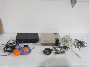 Mixed Lot of Game Stations