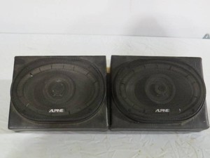 Set of Alpine Speakers - 6393