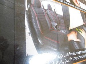 Luckyman Club car seat cover pair
