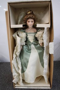 Franklin Heirloom Doll