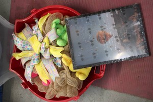 Easter wreath and picture frame