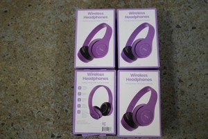 4 Pairs of wireless headphones, folding design with built in controls