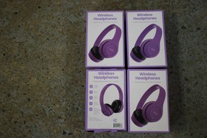 4 Pairs of wireless headphones, folding design with built in controls