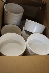 Case of International paper food service 54oz paper buckets