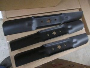 3-pack 17in replacement Lawnmower blades