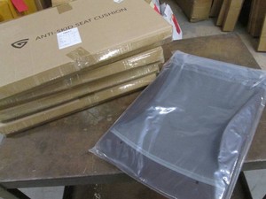 (4) Breathable all-season automotive anti-skid seat cushions
