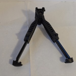 Adjustable Folding Picatinny Rail Mount Rifle Bipod