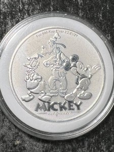 1 TROY OZ .999 FINE SILVER MICKEY MOUSE ROUND IN AIRTITE