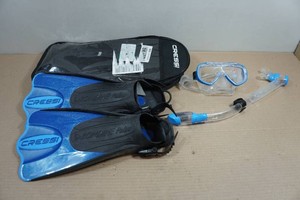 Cressi Adult Rondine Palau Fin Snorkel Set - Fin Size SM