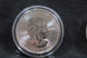 2018 Canada Wolf Elizabeth II 1 Ounce Silver Coin