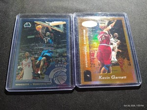 (2) Kevin Garnett Cards - (1) Refractor