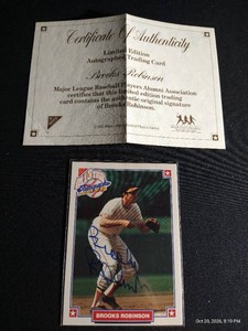 1993 Brooks Robinson Autograph Card