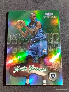 1999-00 Fleer Mystique Kevin Garnett