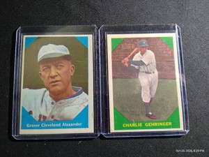 (2) 1960 Fleer Baseball Greats - HOFers