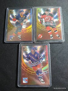 (3) 1997-98 Pacific Crown Collection Card-Supials - Brett Hull, Etc