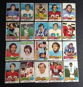(20) 1975 Topps Football Cards