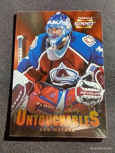1996 Pinnacle Summit Patrick Roy Untouchables Insert - #d1000