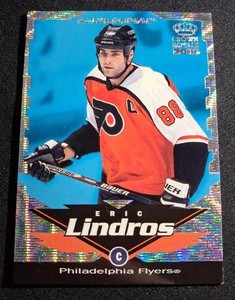 Very Cool 2000 Crown Royale Eric Lindros Card-Supial With Patrick Roy Mini