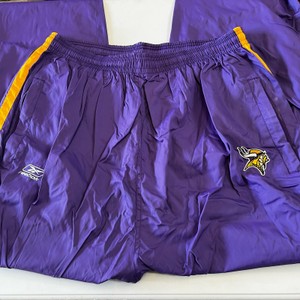 Vintage Reebok MN Vikings Purple Windbreaker Pants 2XL