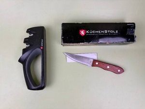 Set of 8 Unused Kitchen Steak Knives and Wusthof Knife Sharpener Nice