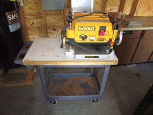 Dewalt 13 Planer & Shop Cart