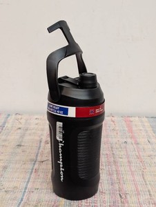 Champion Game-Ready Chug Bottle 40oz - Black